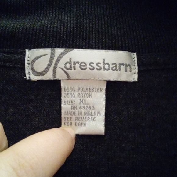 Womans XL Dressbarn Dark Gray Zip Up Sweater with Warm Collar - Picture 2 of 4